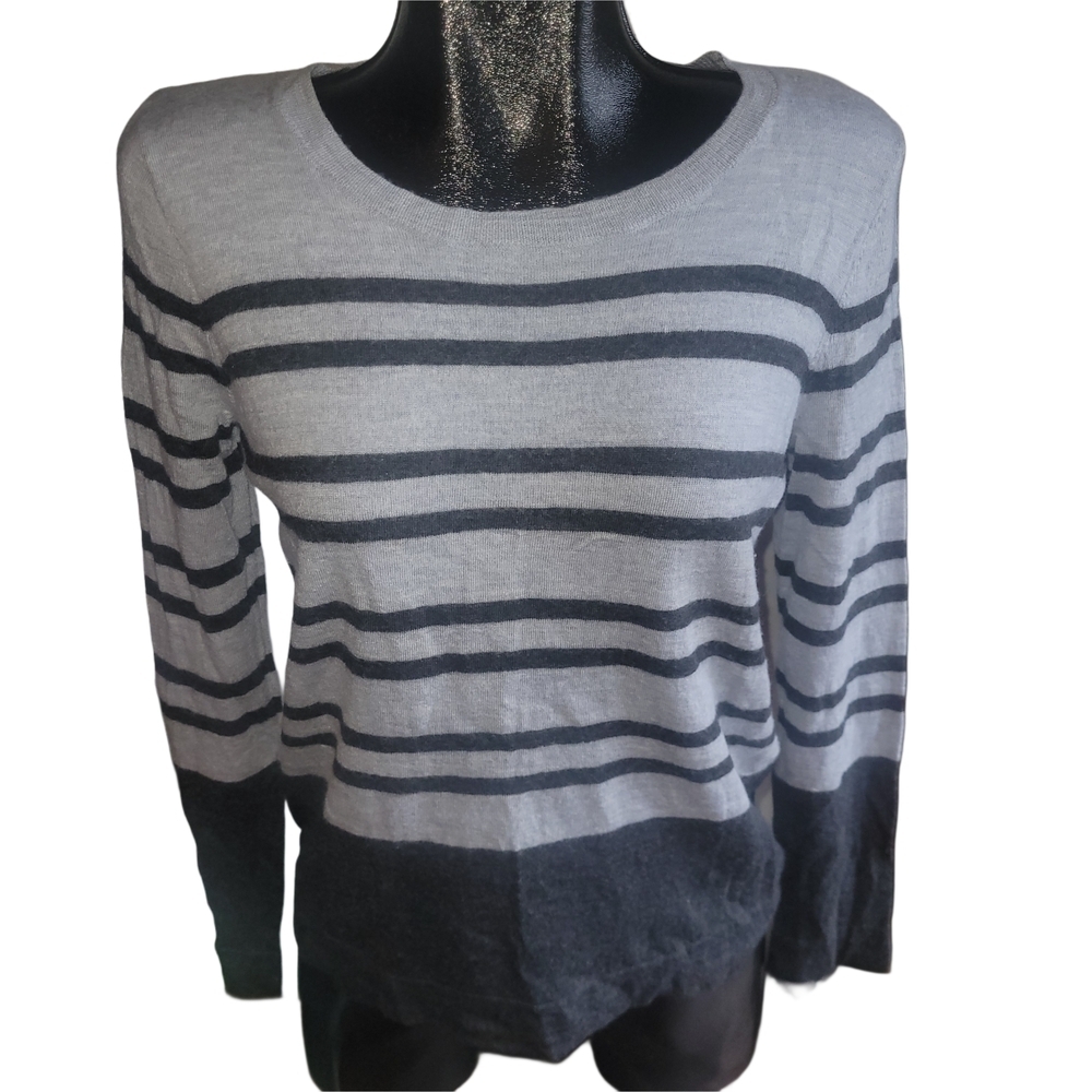 Max Studio Striped Gray and Navy 100% Merino Wool Sweater Size XL